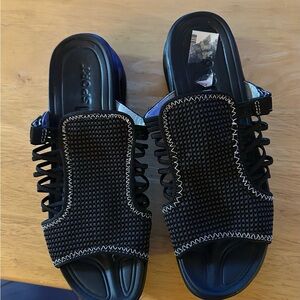 JBU Sport new women’s size 7 1/2 Black Slide Sandals with Knit Upper